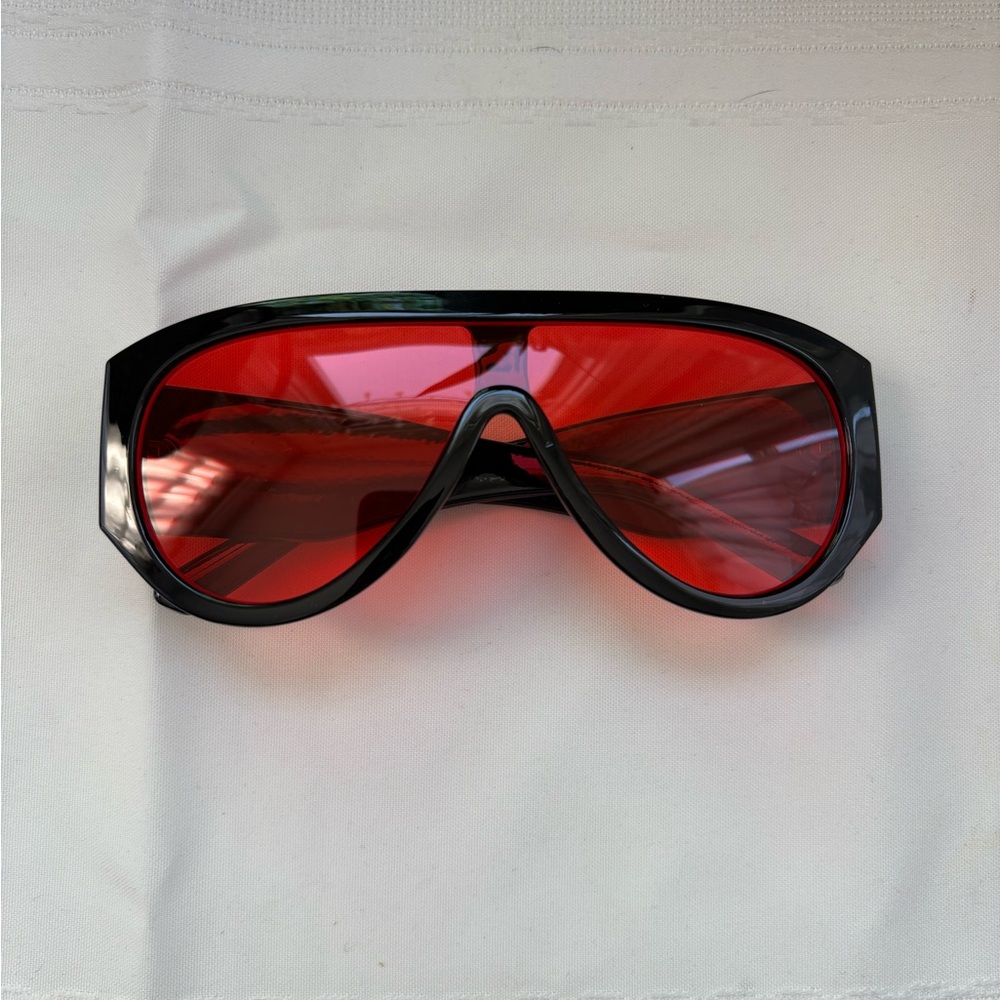 Bold Shield Sunglasses with Red Lenses